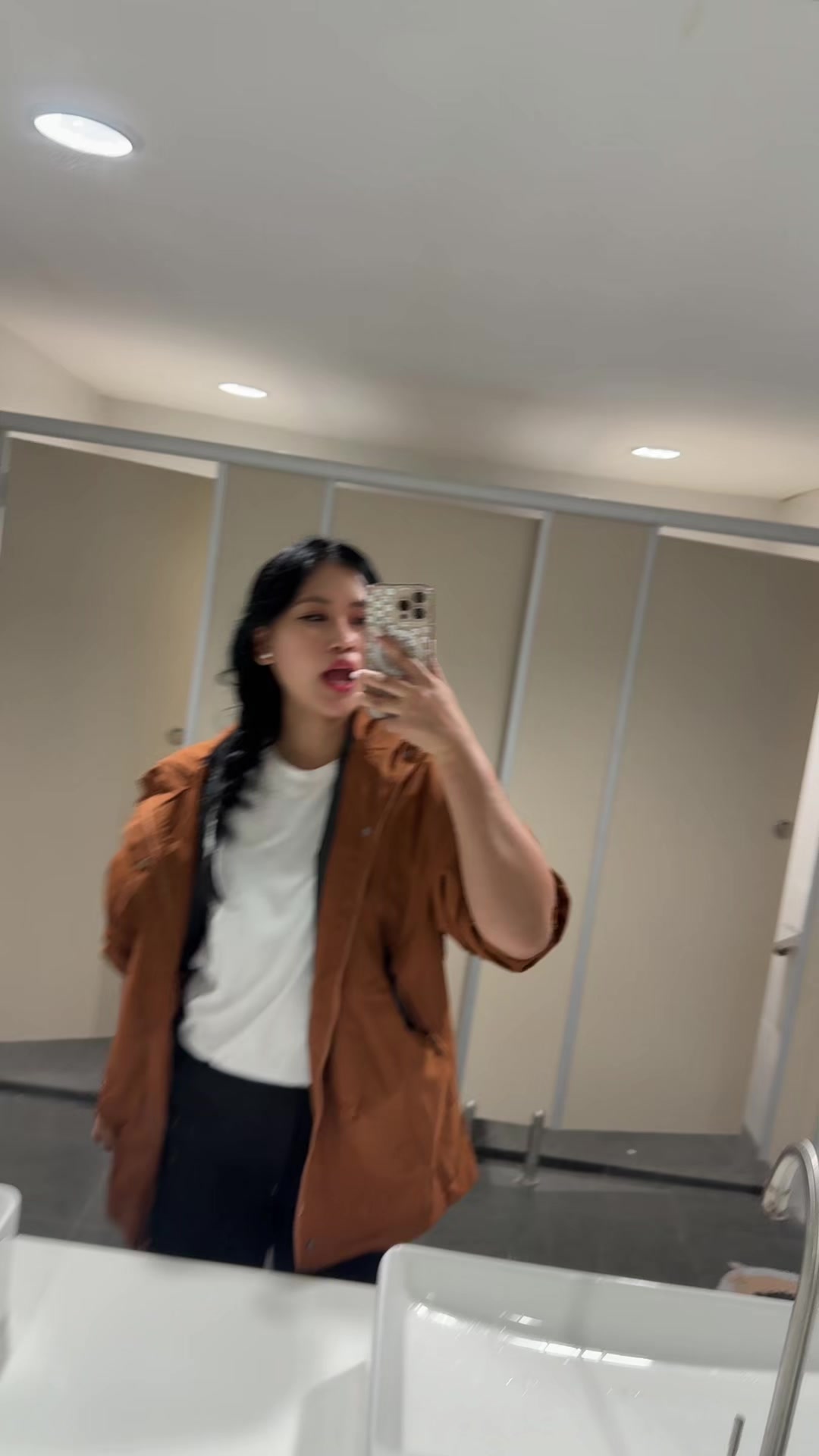 @raiiny93