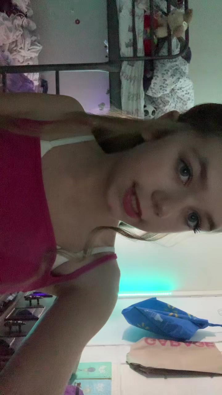 @Amé🧸🎀