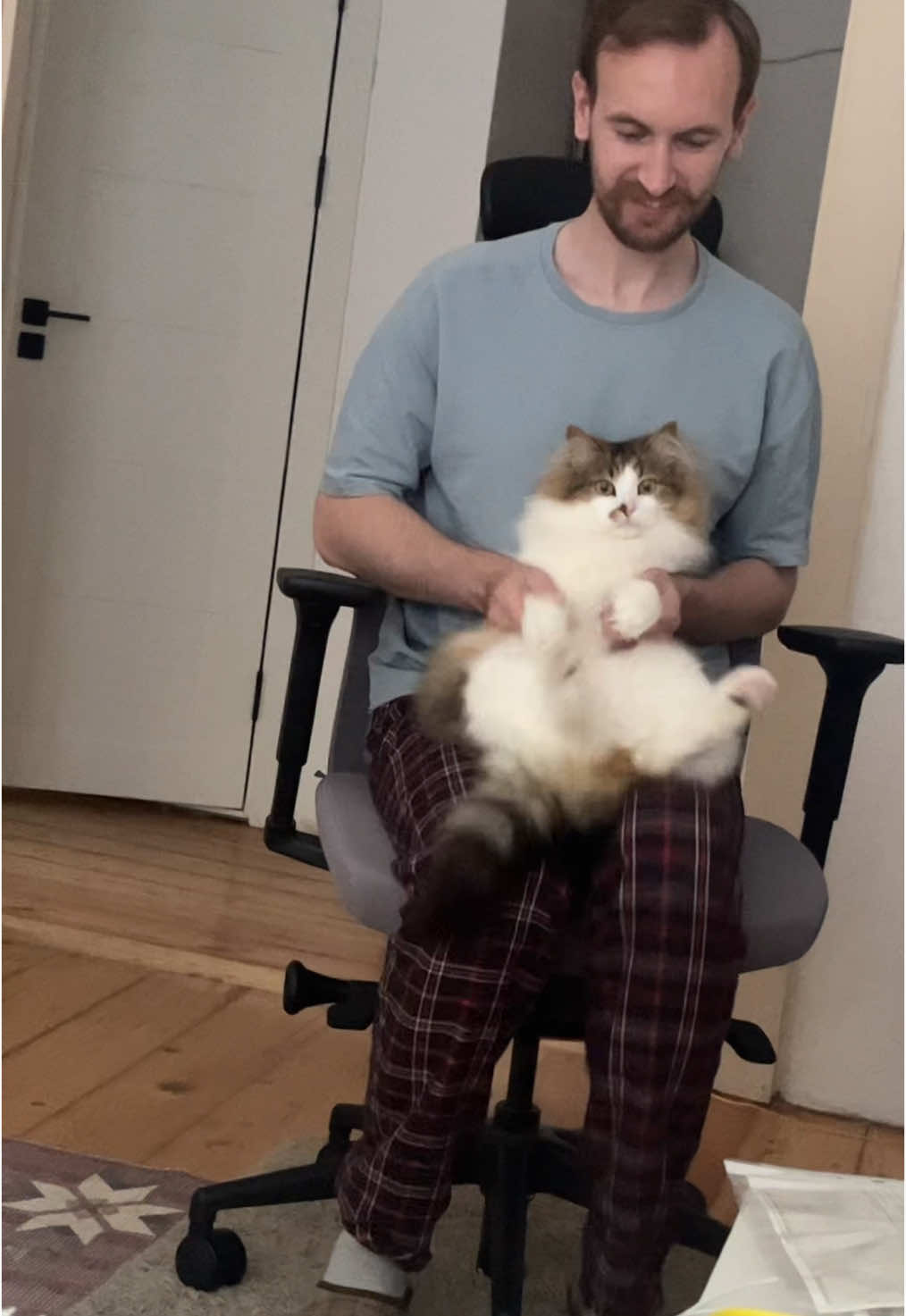 @Дяна
