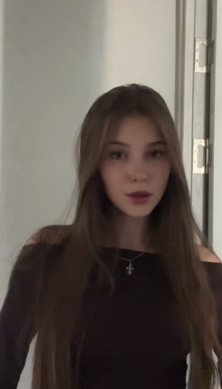 @ксения🤫