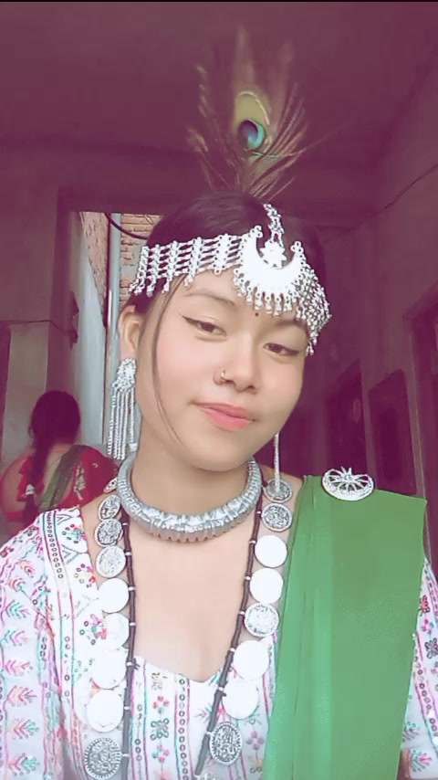 @❤️tharuniya❤️