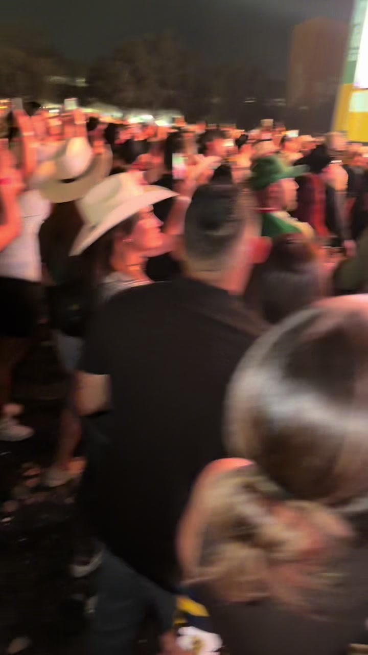@Javo López