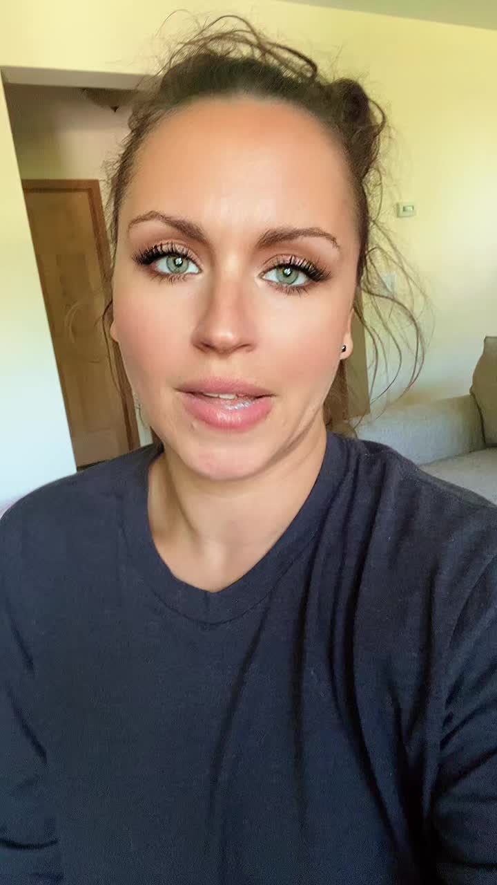 @jleighb700