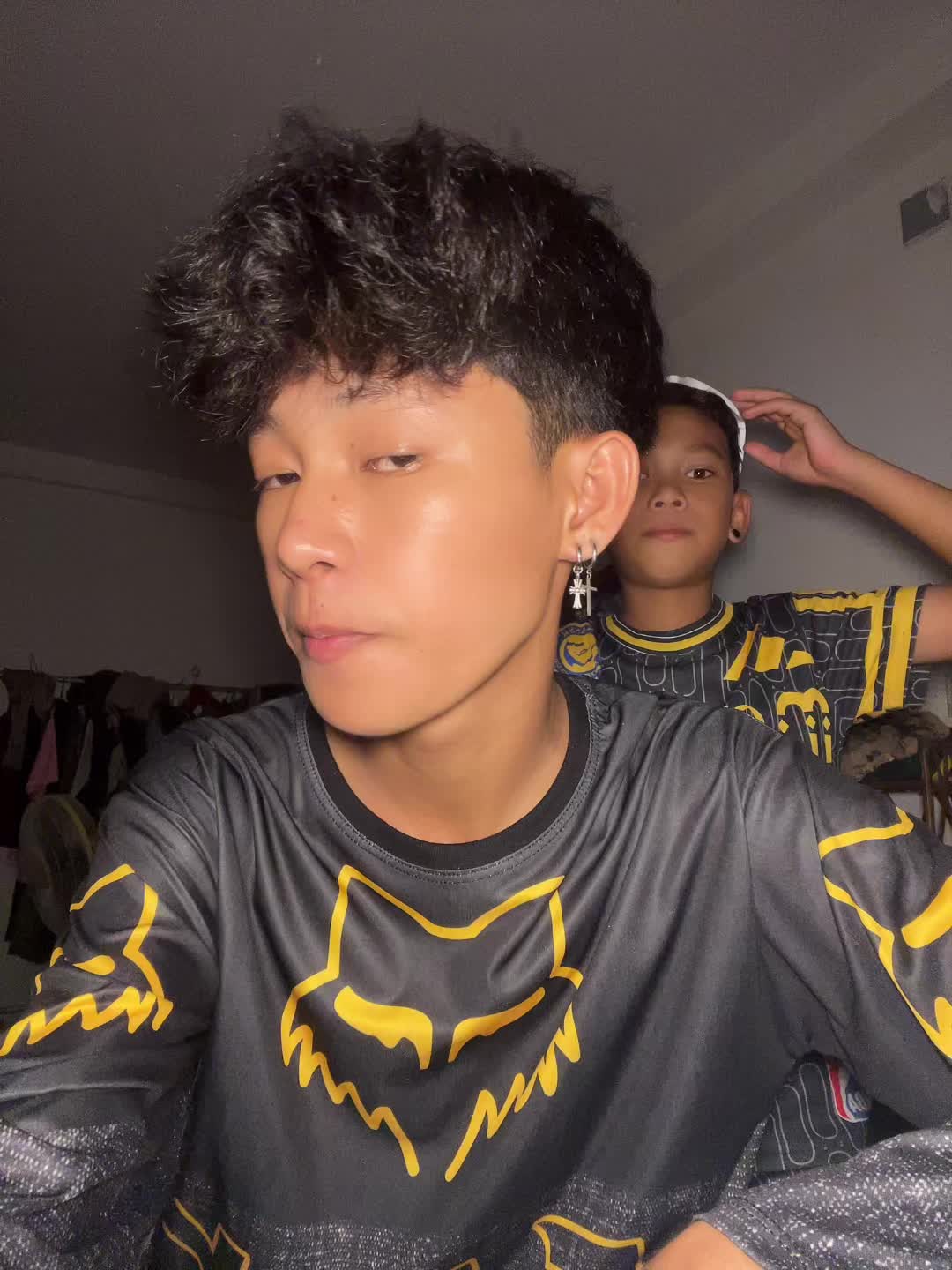 @CHHOŘNG~CHHOŘNG