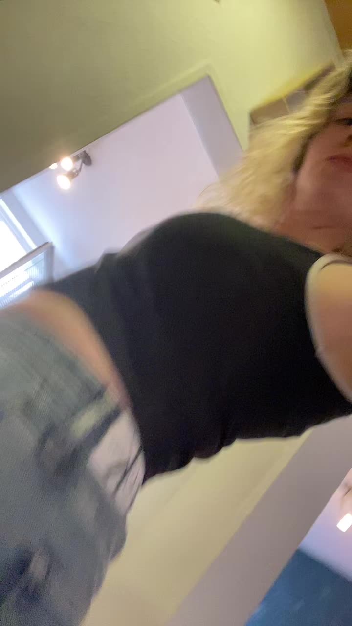 @Jenni