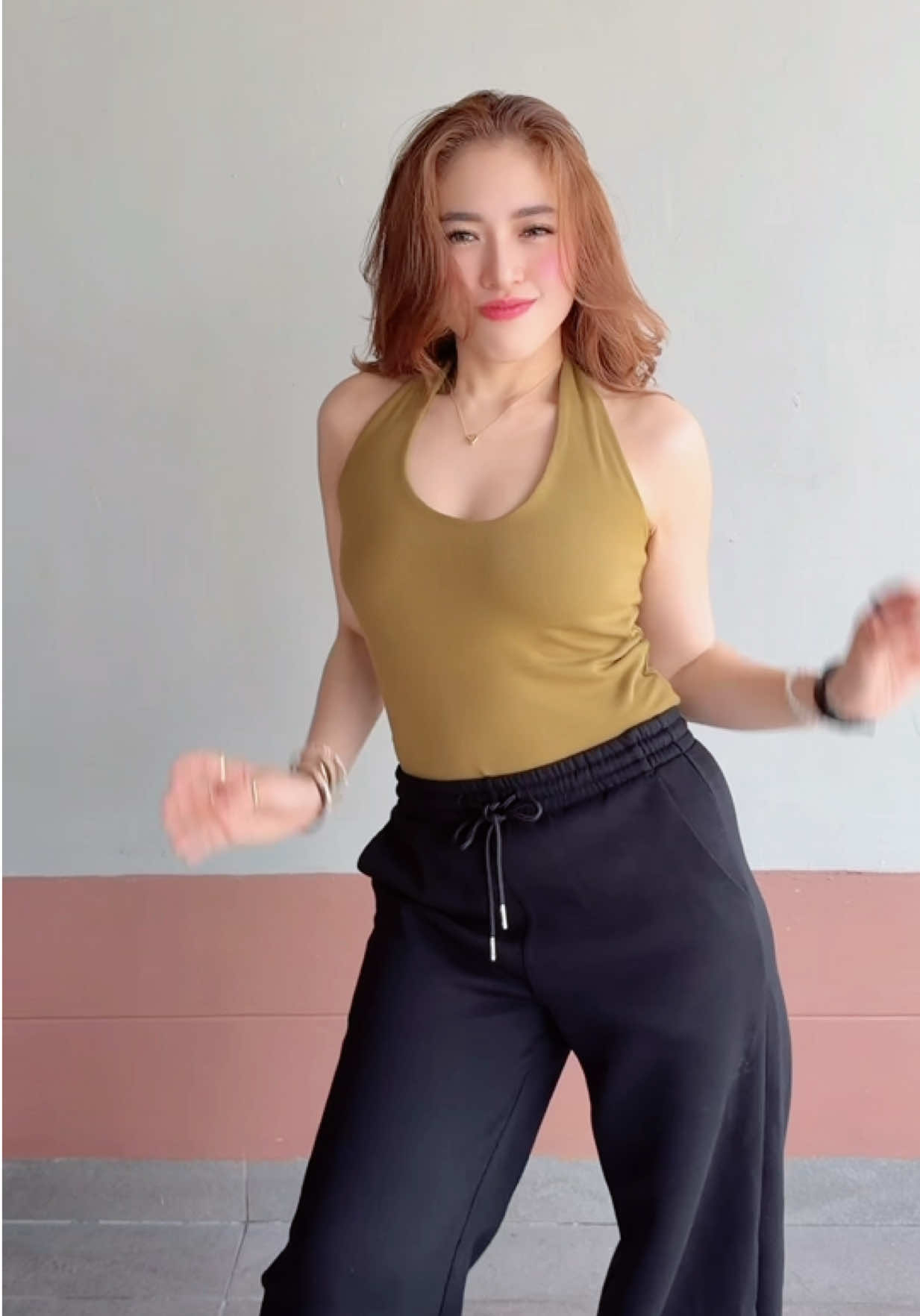 @QUEENMICHIKOI