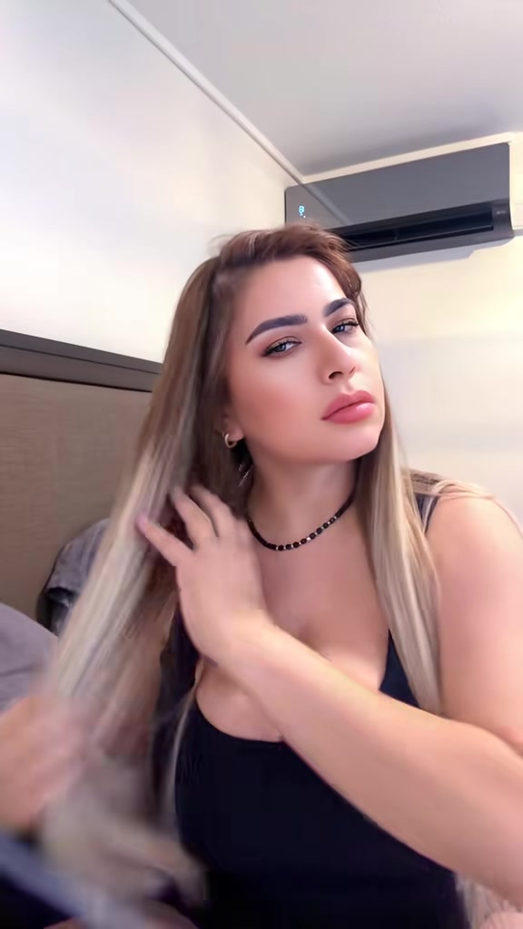 @celinita