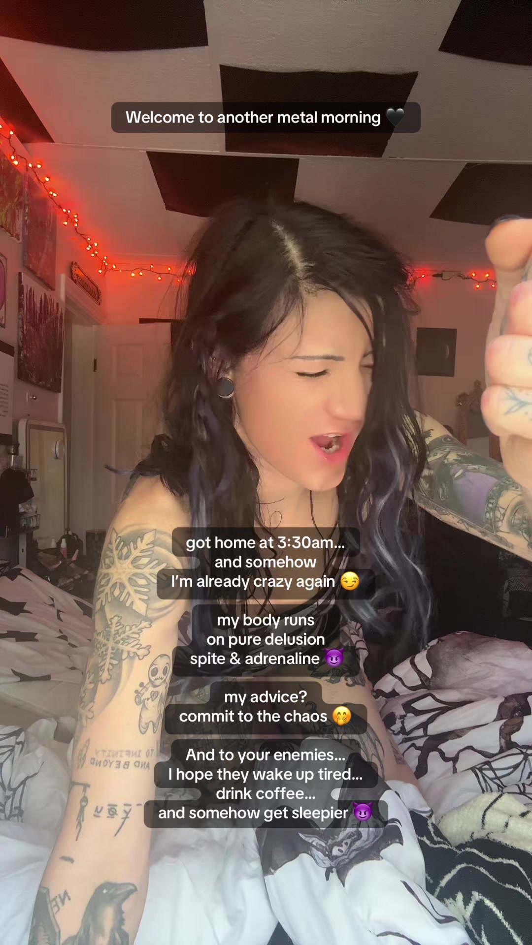 @Caiitliin🖤
