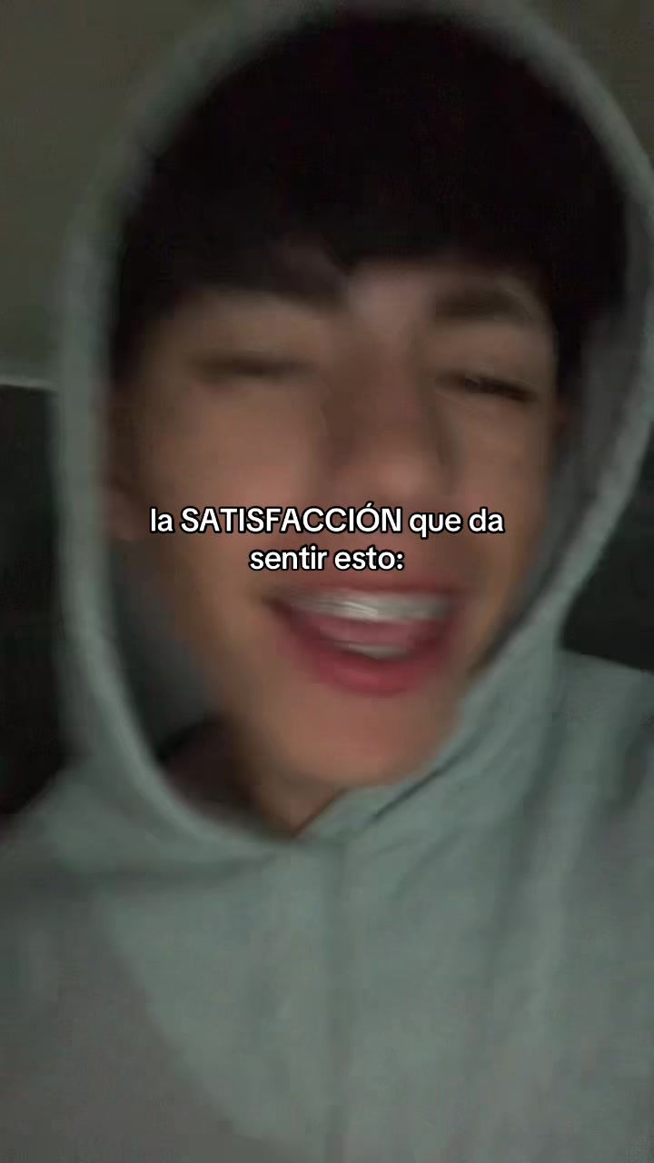 @elias.