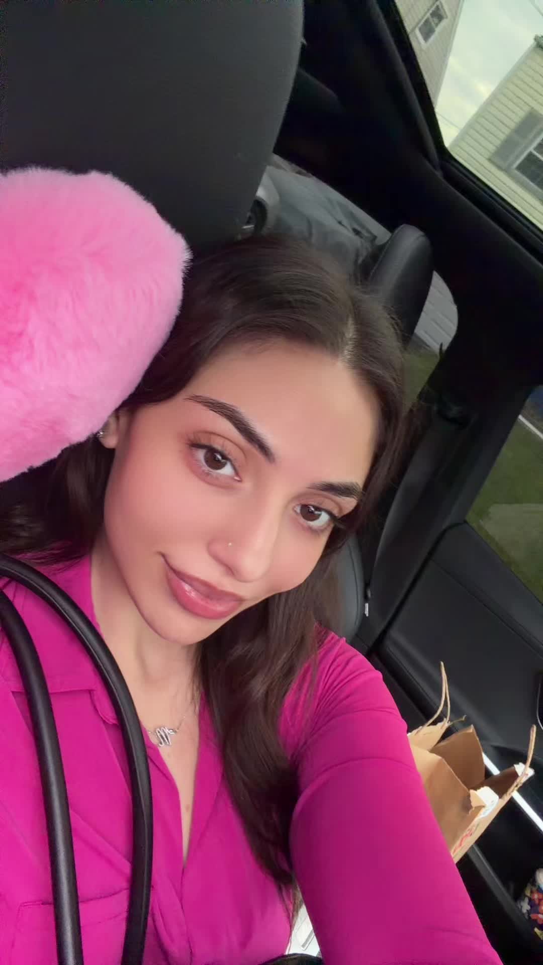 @Ayah🤑