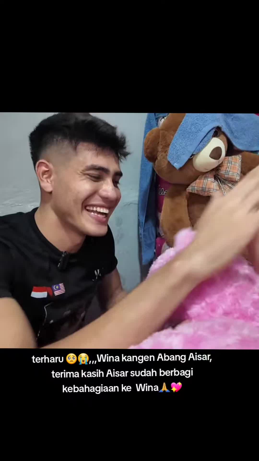 @DewiSol🤗