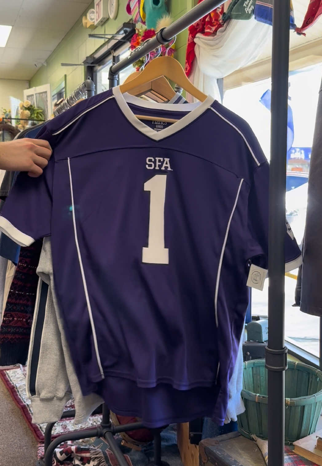 @𝐅𝐚𝐧𝐭𝐚𝐬𝐭𝐢𝐜 𝐅𝐢𝐧𝐝𝐬