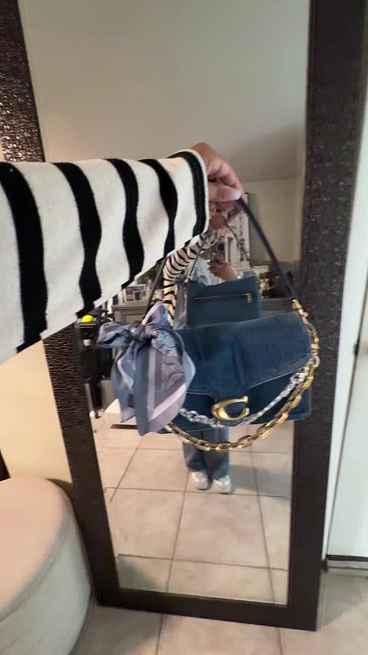 @RichAuntieVibe
