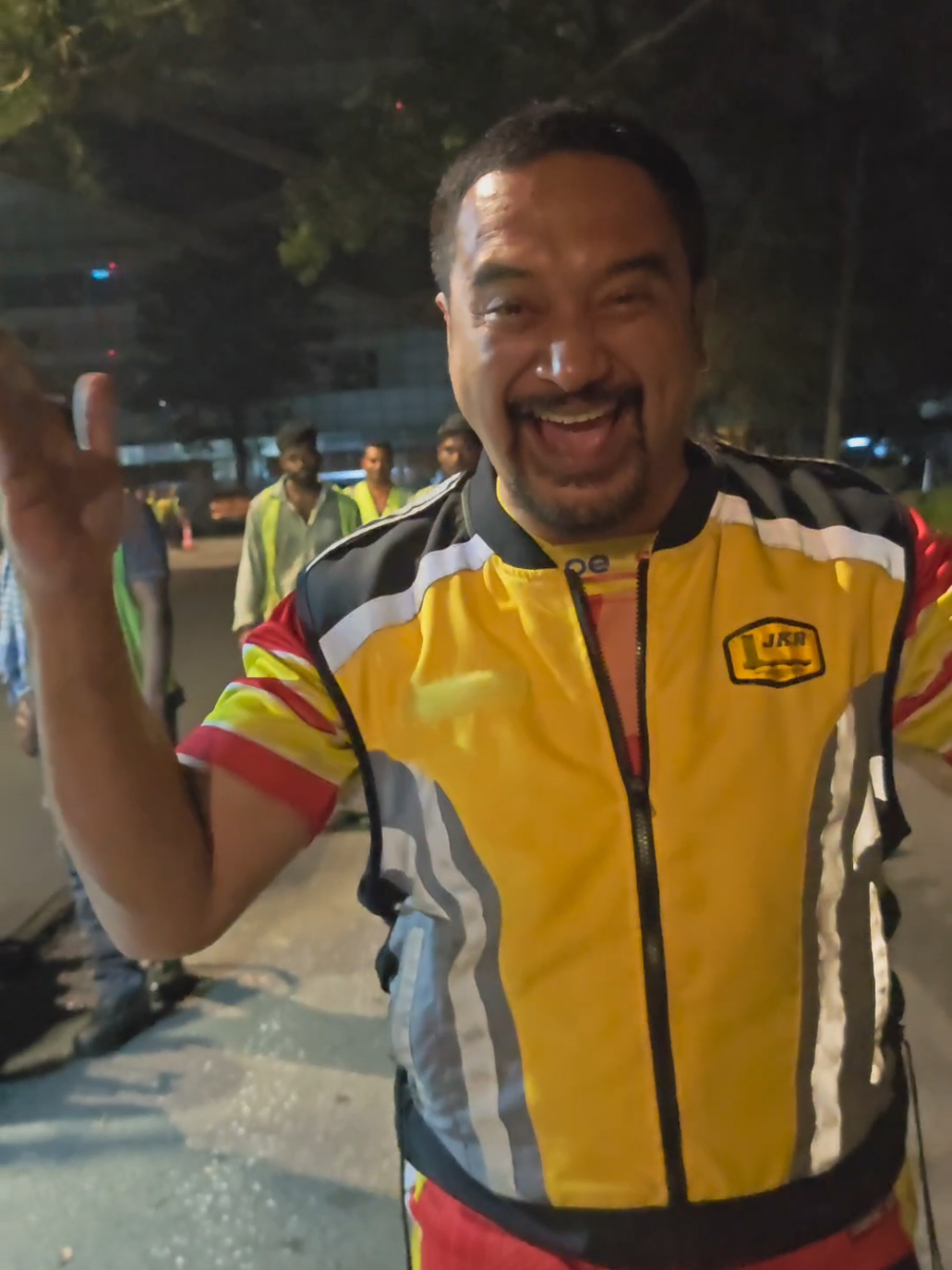 @Azmizam Zaman Huri
