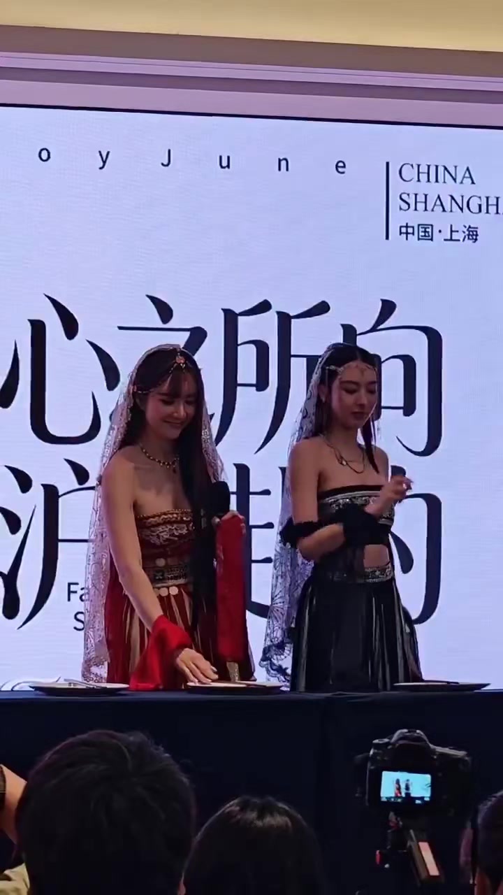 @MooKhem.Rin 🇮🇩