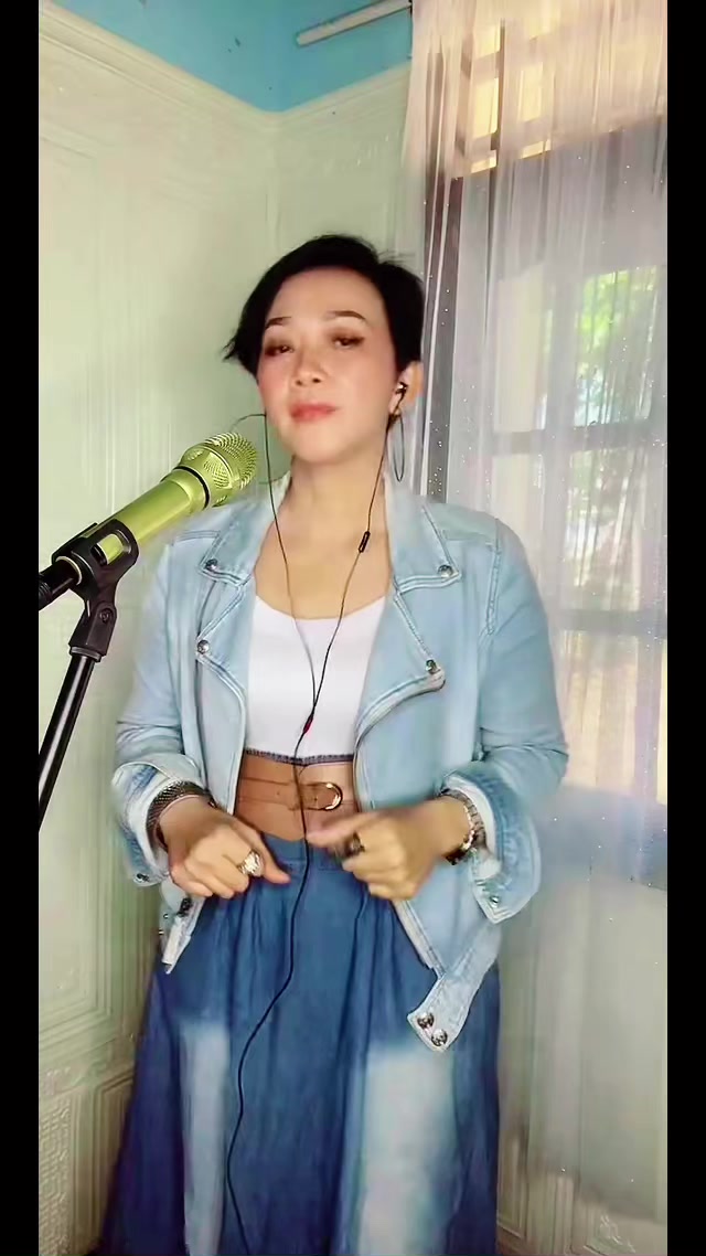 @Dinar_Gita♠️🤍💚