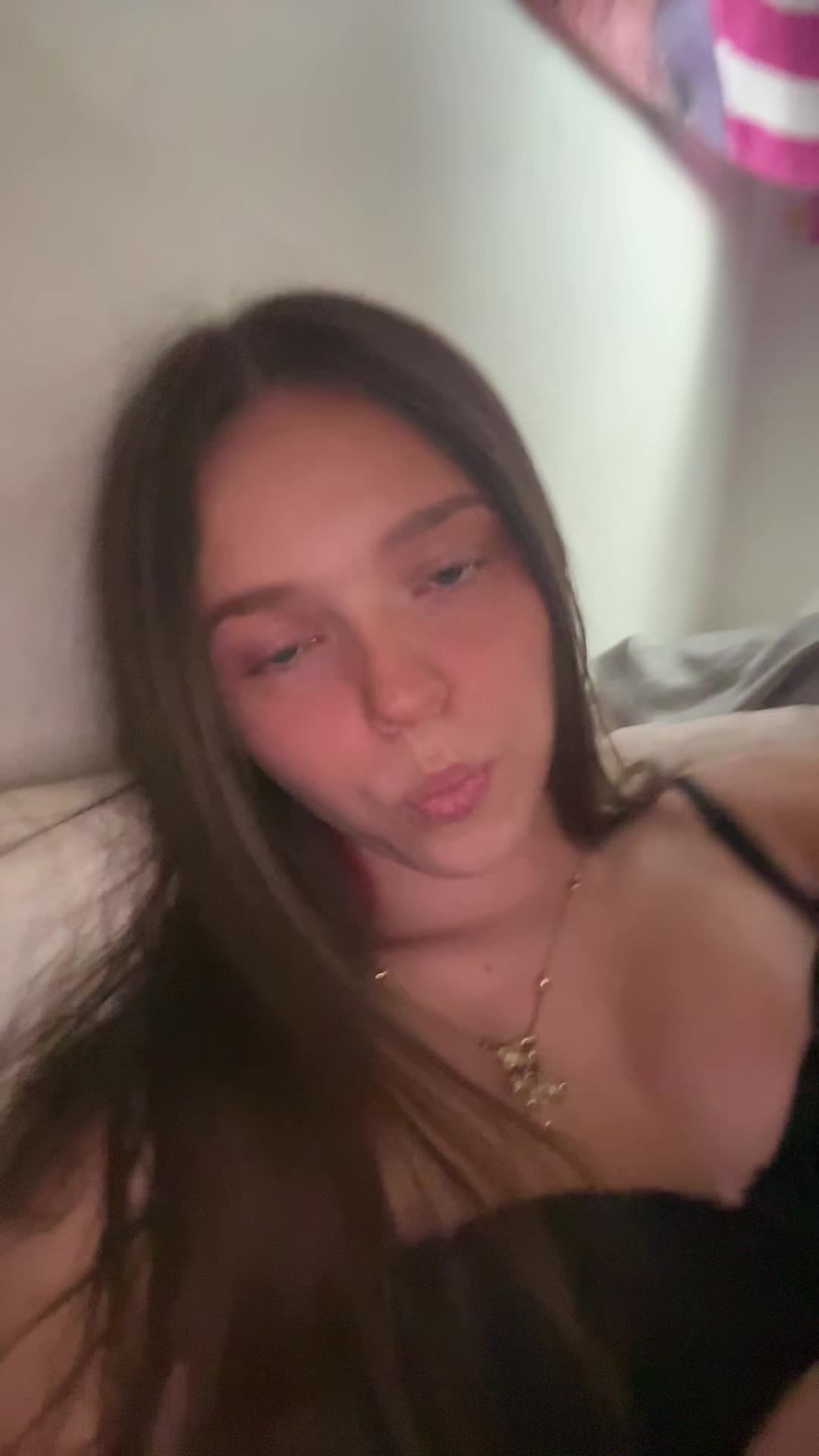 @😝