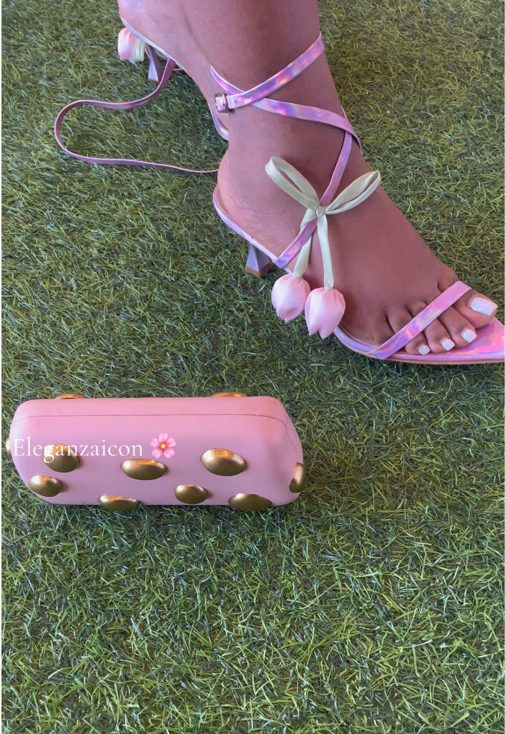 @ELEGANZAicon-jewelry/bag/heels