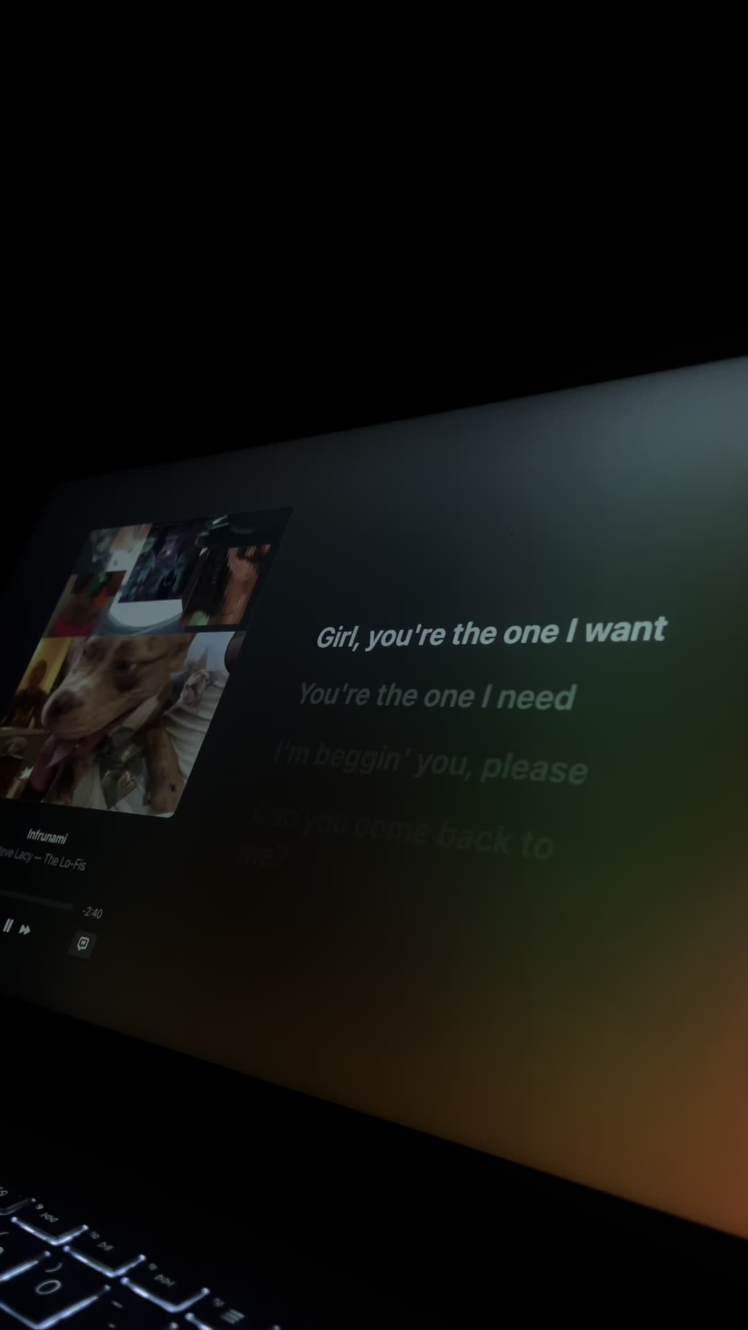 @Hit Lyrics
