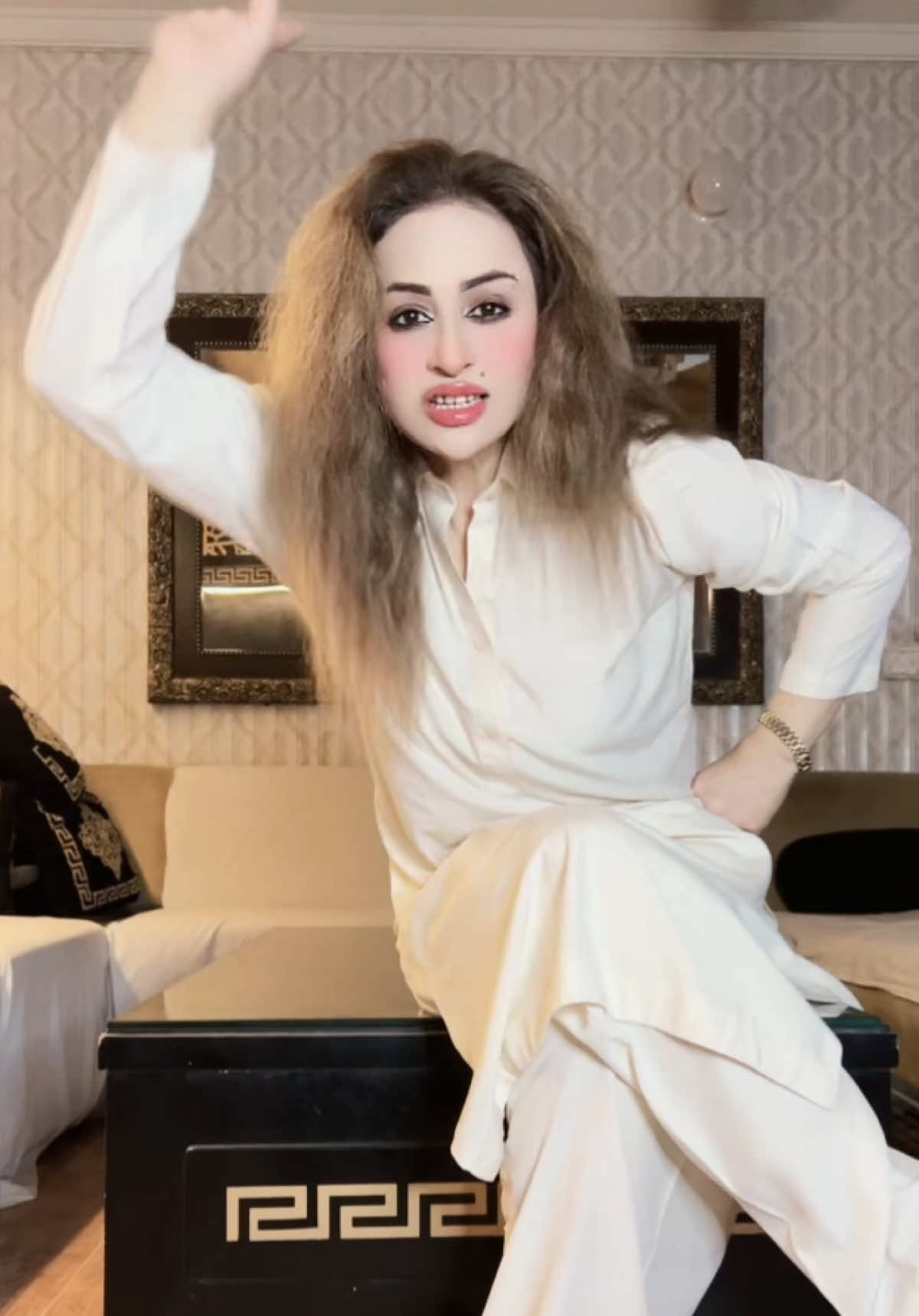 @Honey Shahzadi