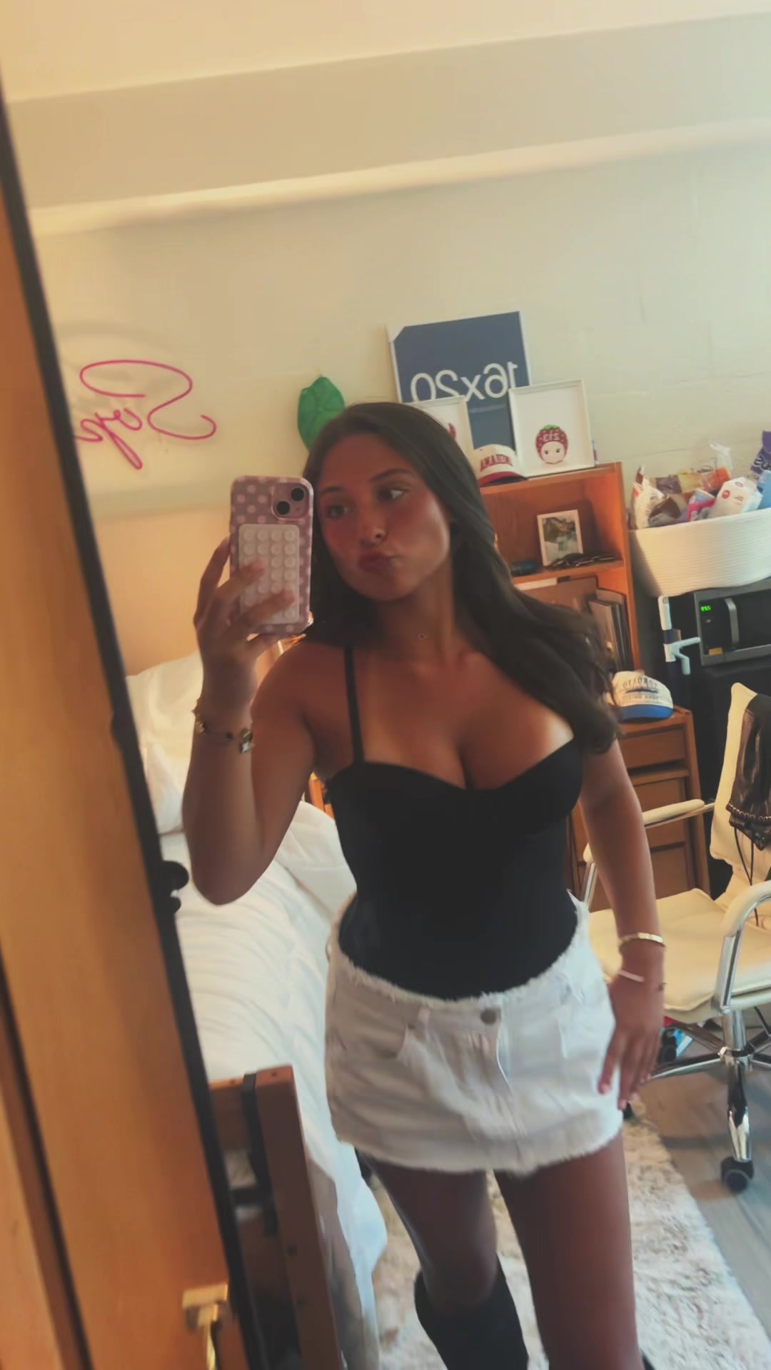@Ella katz