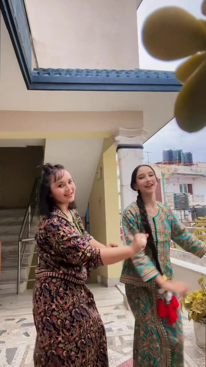 @kalpana regmi🎤🎧️🎶❣️