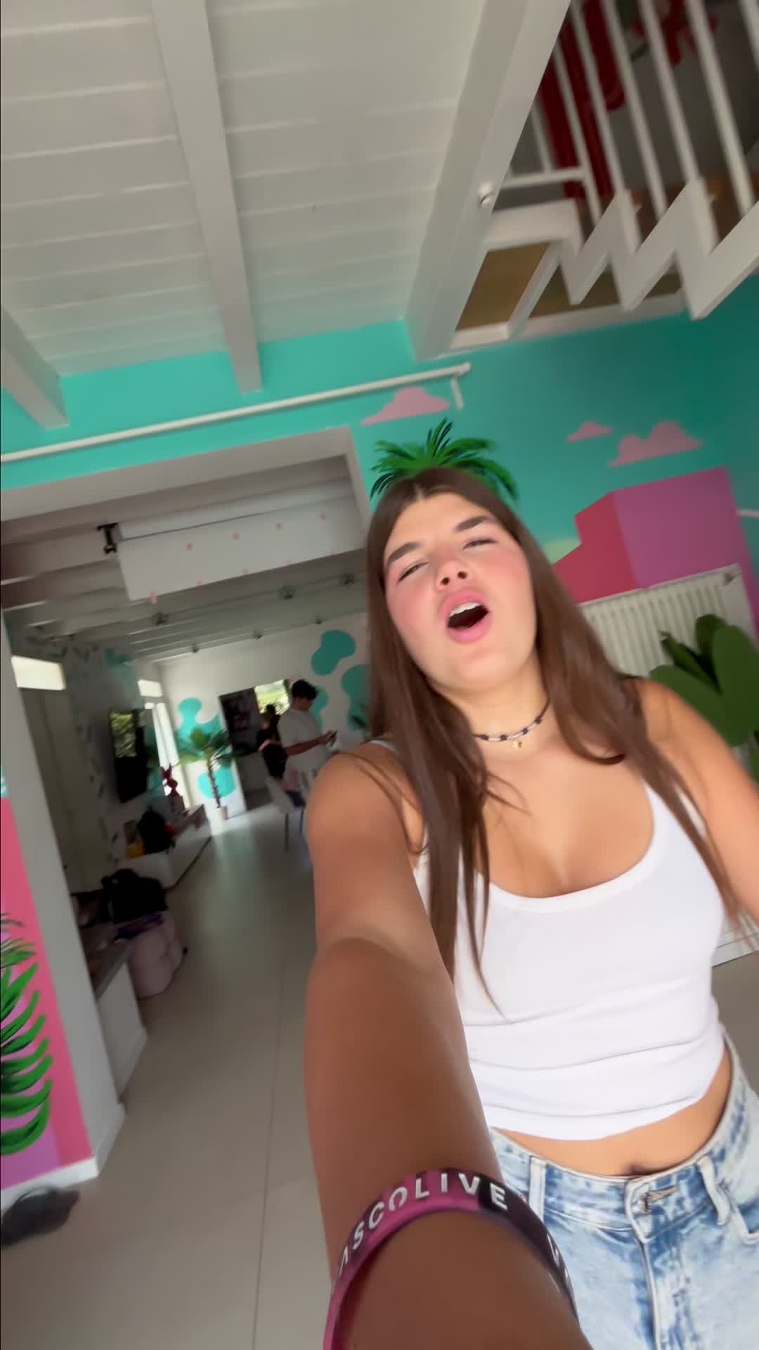 @vikydelpe