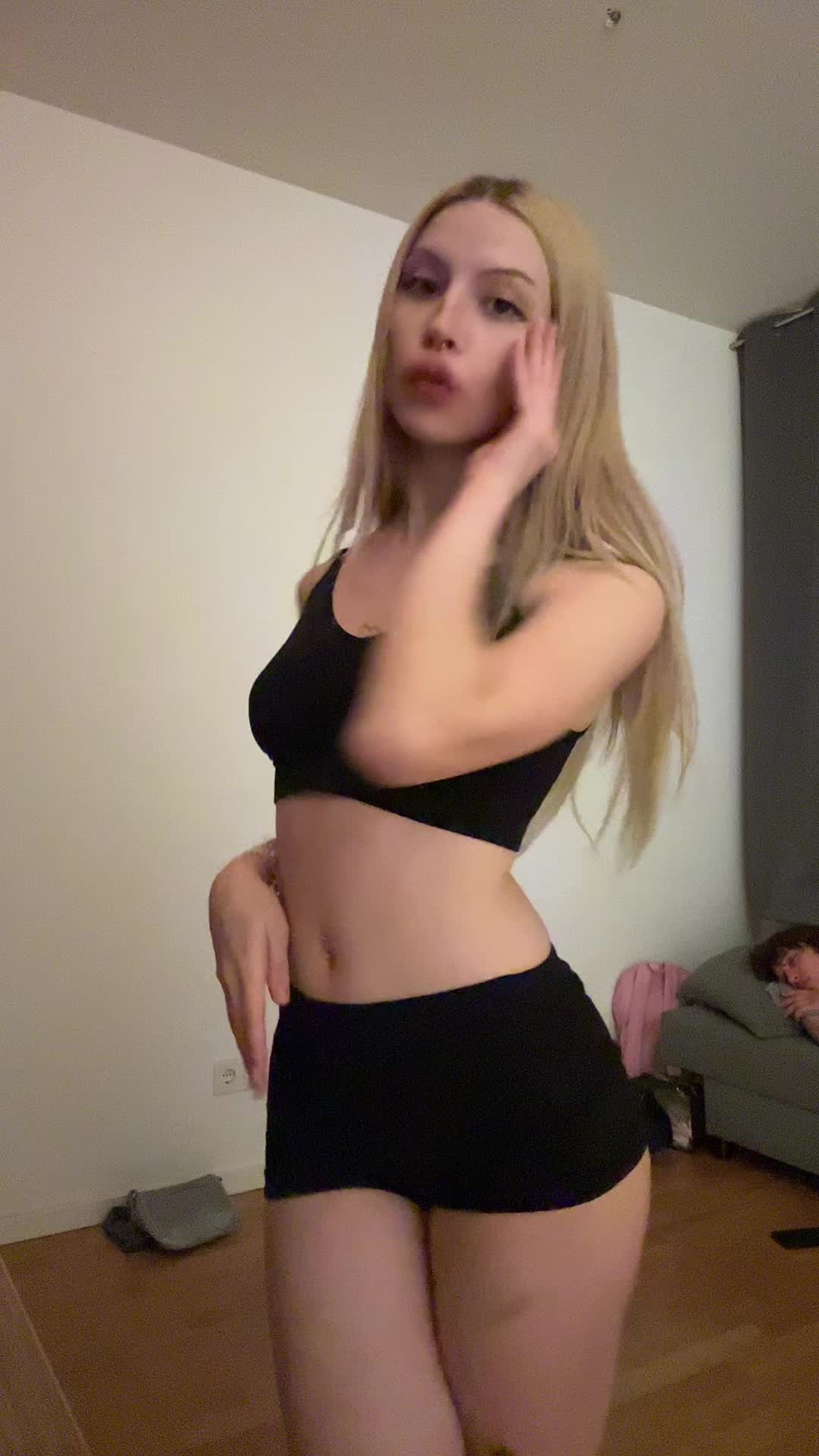 @^^