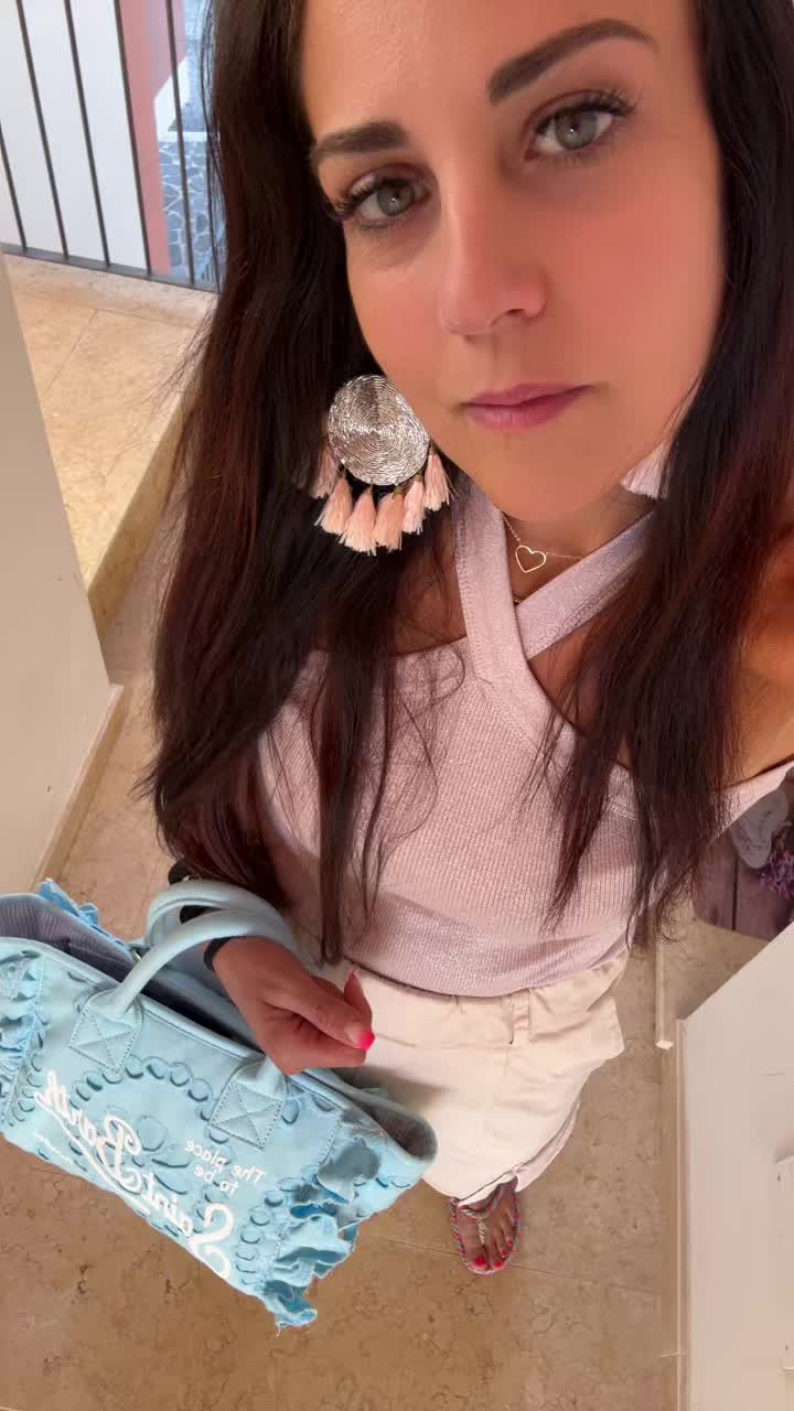 @Amici_stee