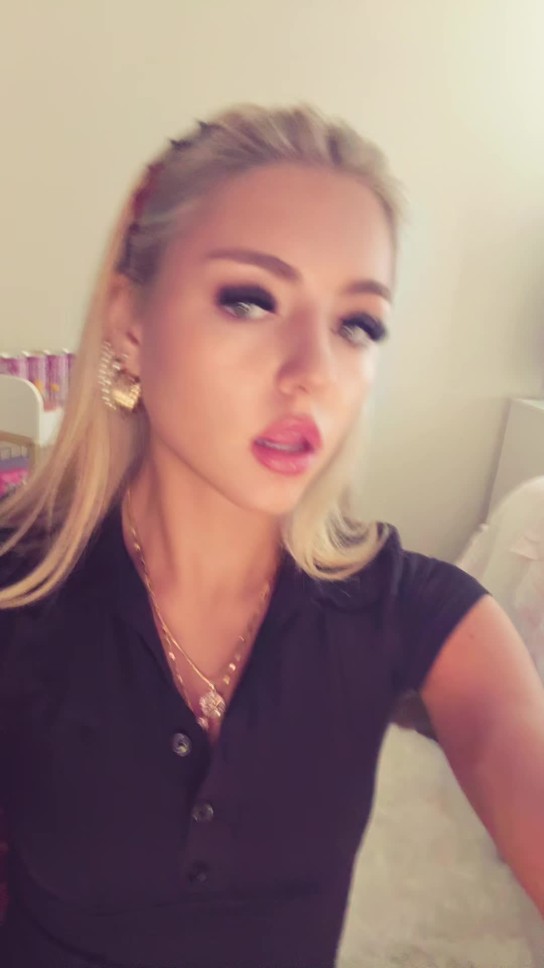 @Abbykish