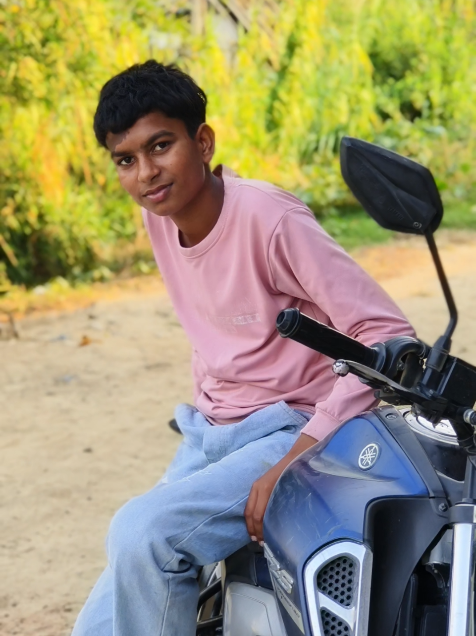 @⚜️🥷🏽Golu Yadav 07 🥷🏽⚜️