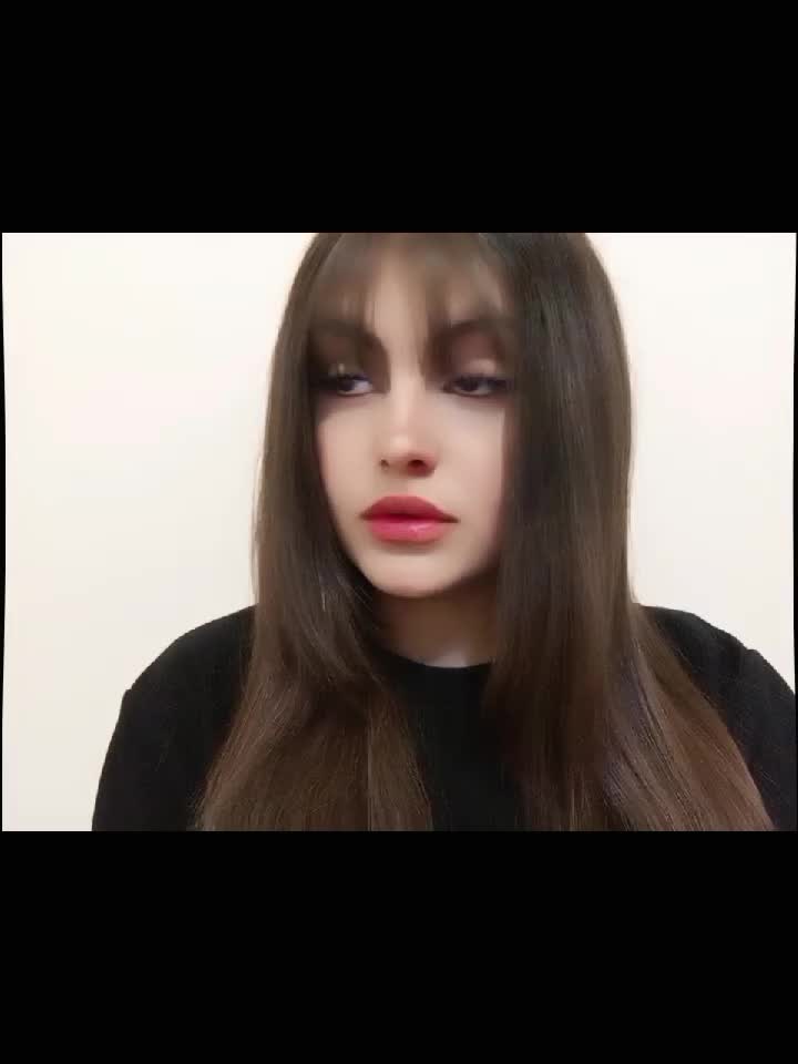 @theselenaw