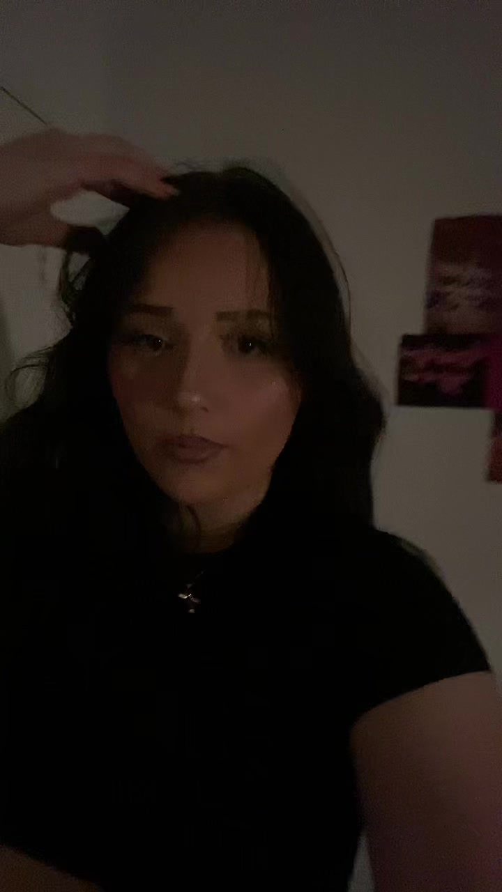 @roxanna