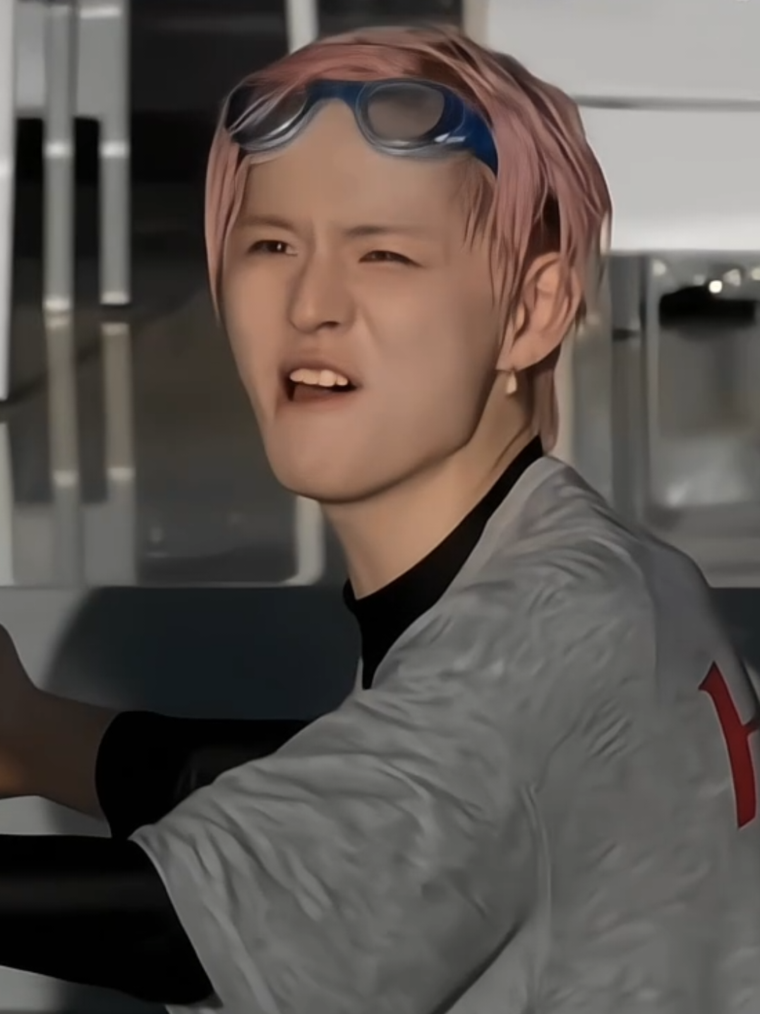 @d