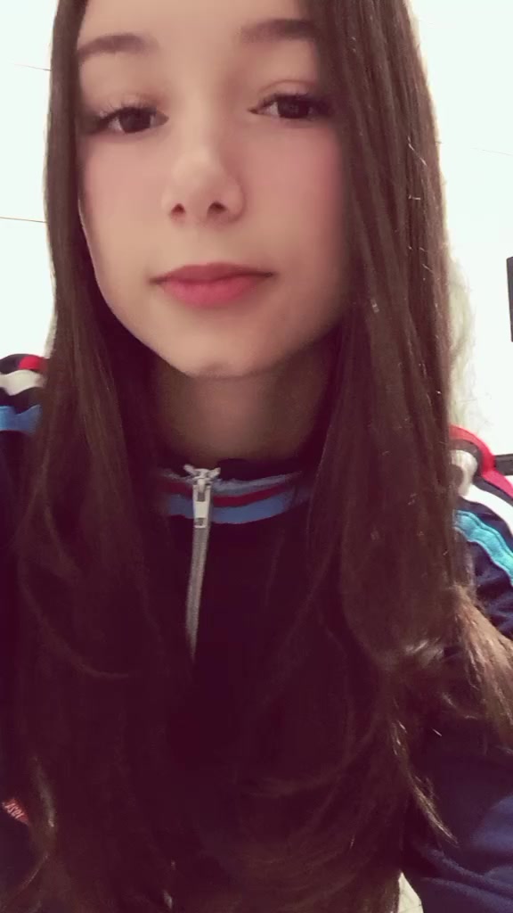 @Mirela Cristina💫