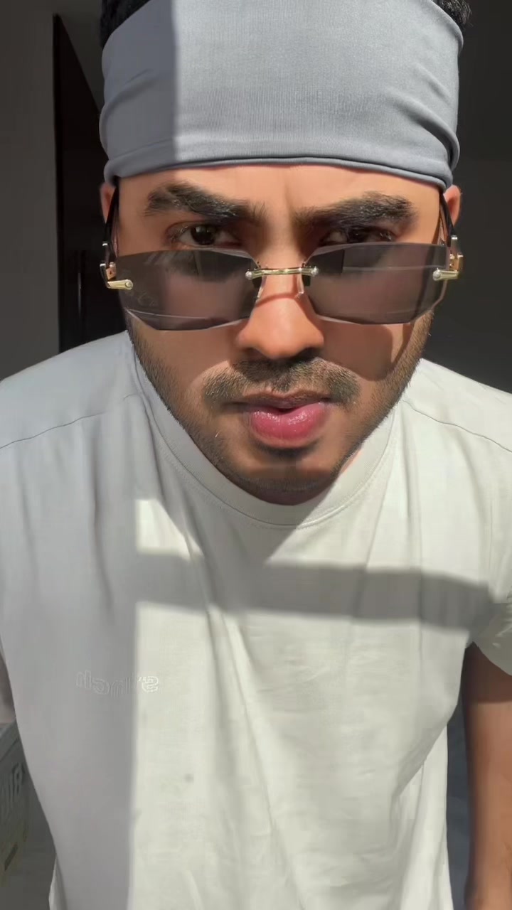 @dimpleboy(sam)🇷🇴🇮🇹🇨🇭🇫🇷
