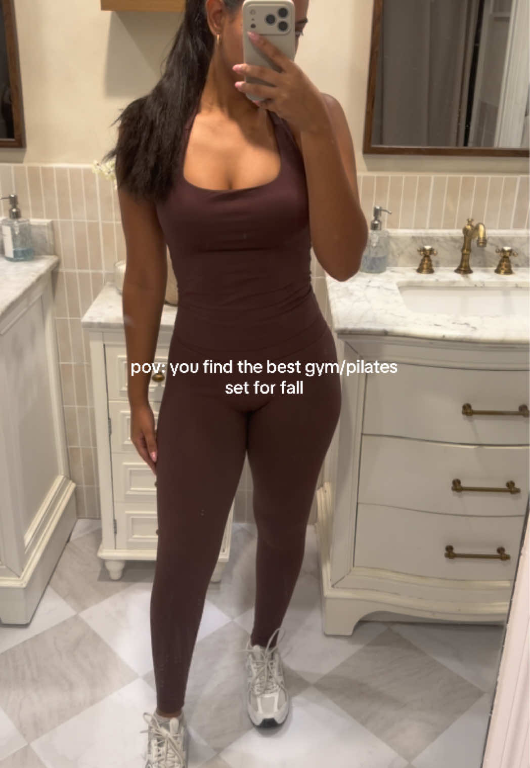 @Nicole | Home & Lifestyle