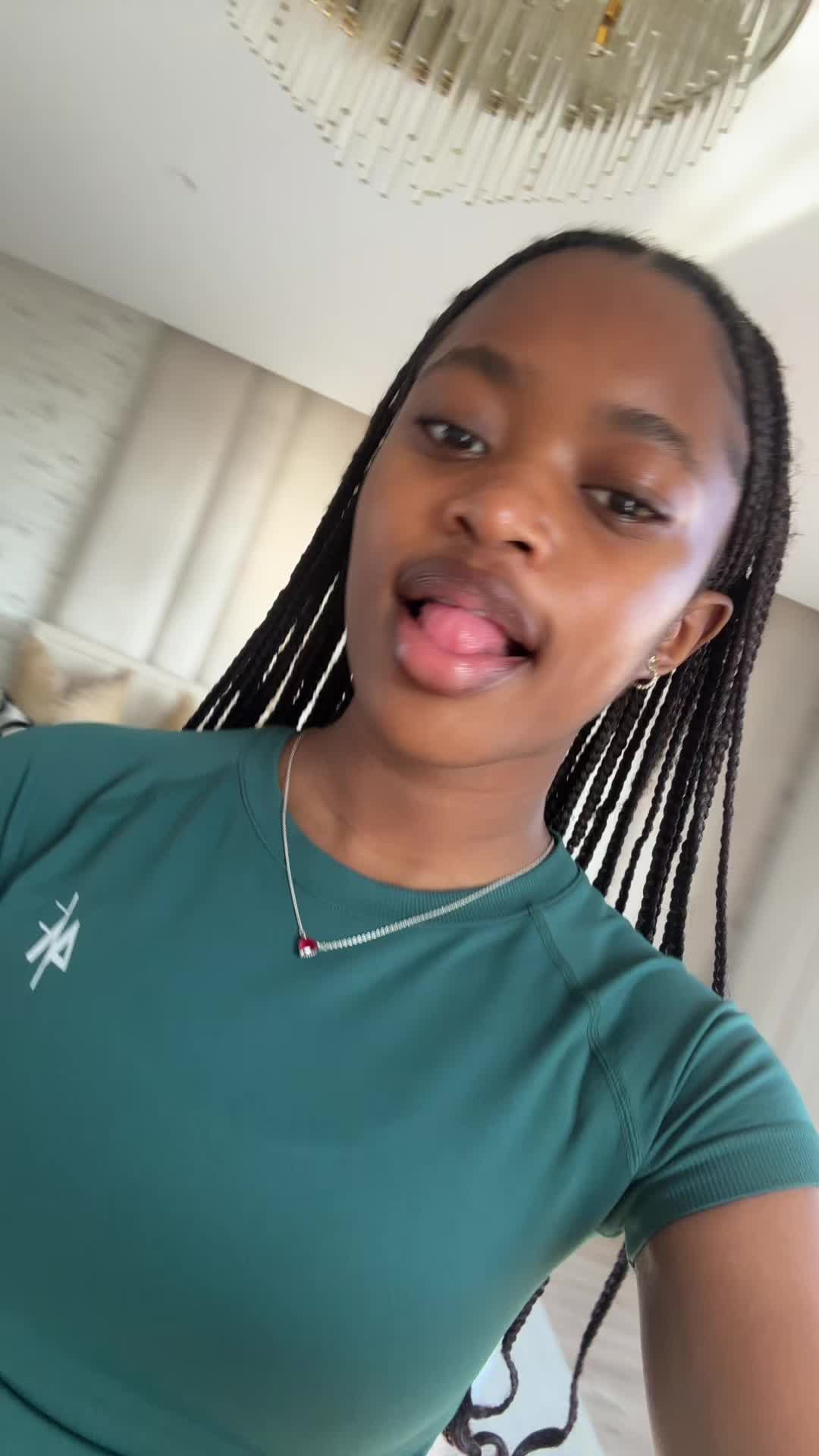 @Kyanda14