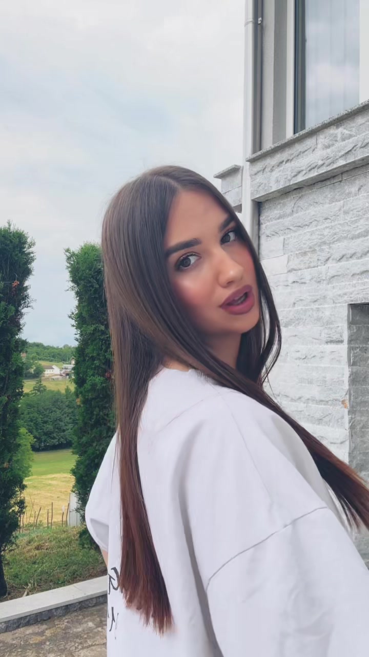 @Andjela