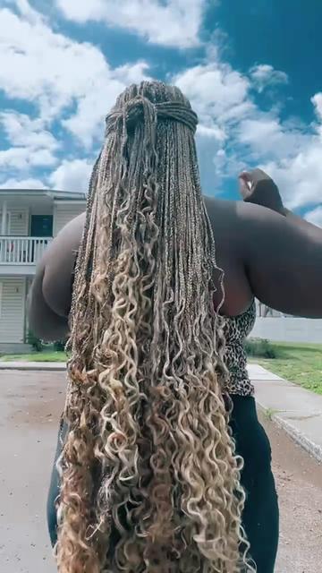 @Nikkitshee