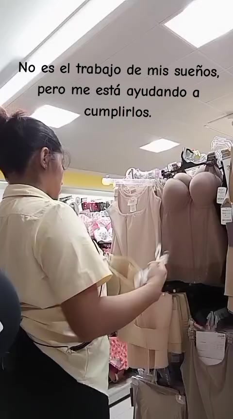 @EsmeraldaLopez