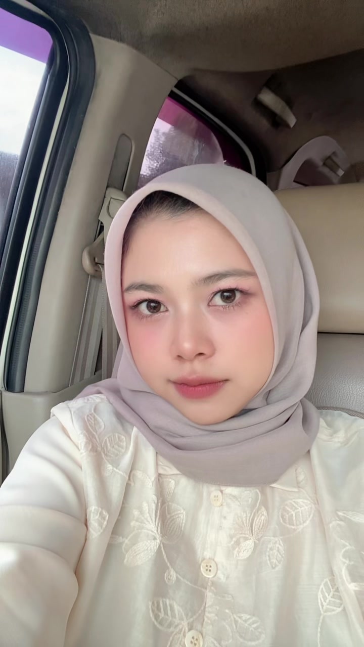 @Okta Putri ˚.🎀༘⋆