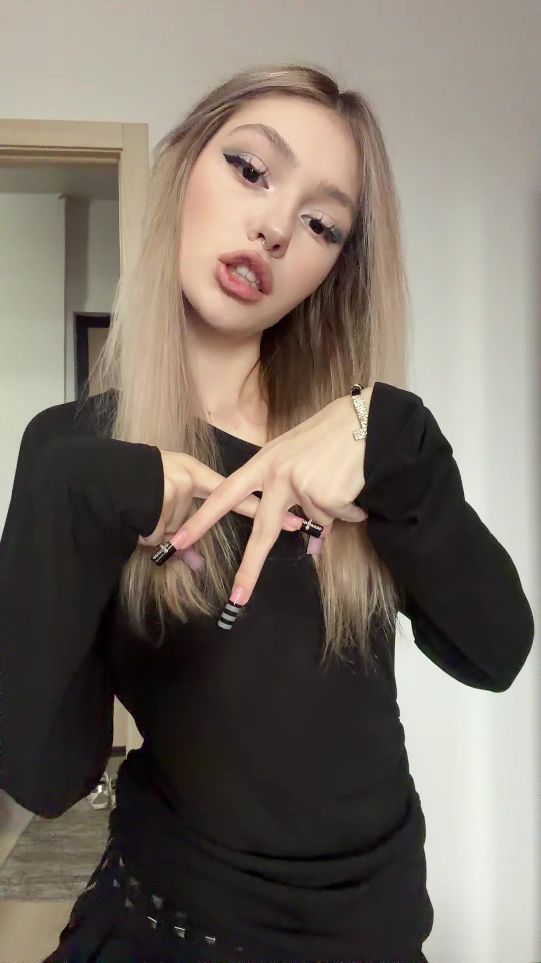 @тгк:pollluuxx🐾