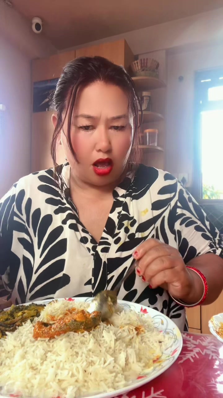 @Rozy shrestha