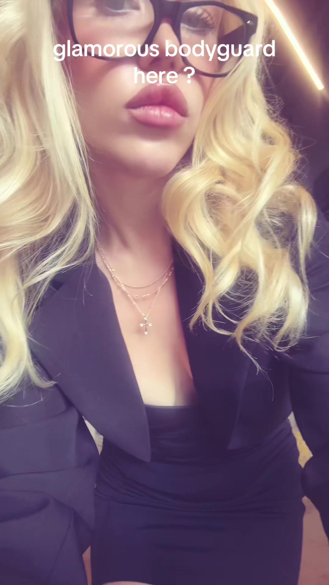 @EvelushkaA