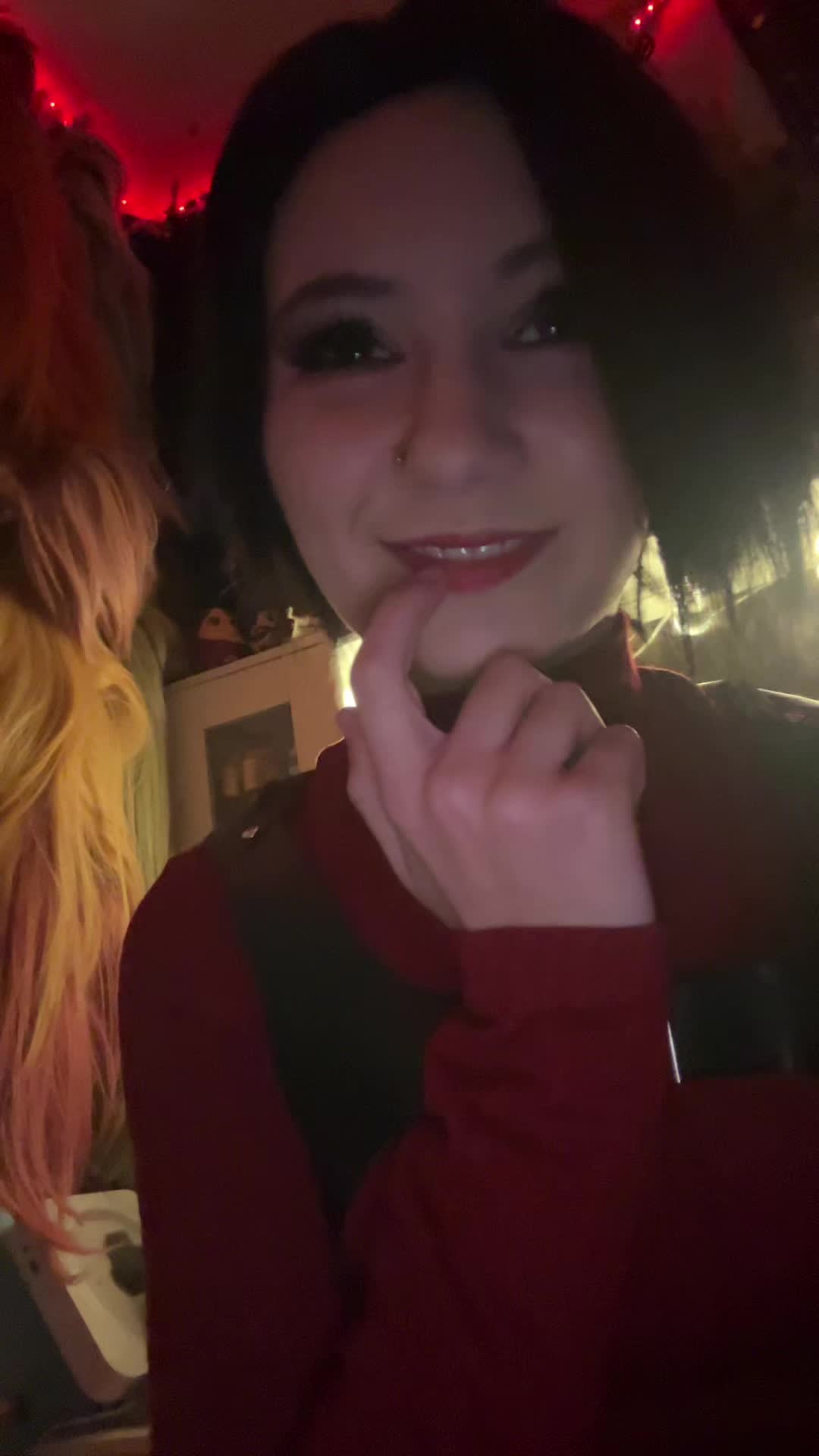 @☾˙❀ *Lydia*☾˙❀