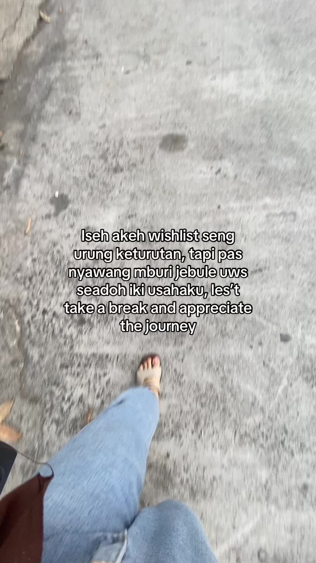 @🎬