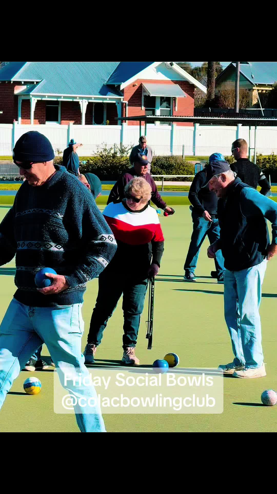 @Colac Bowling Club by the lake