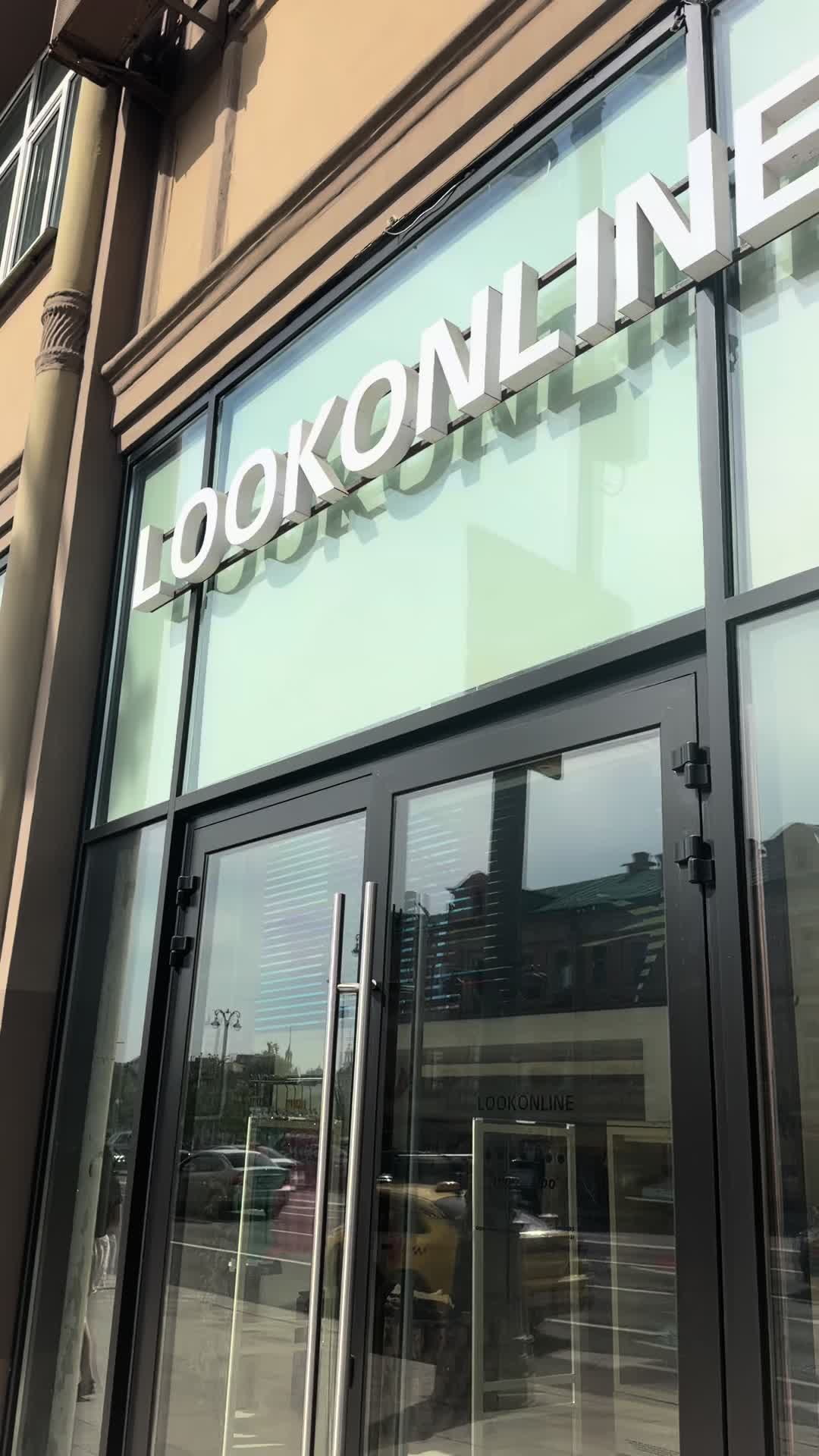 @glossmix