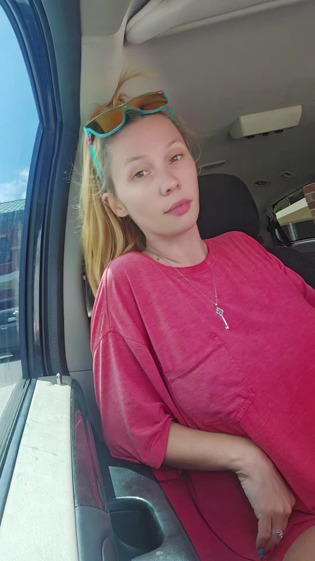@Katiebait💚